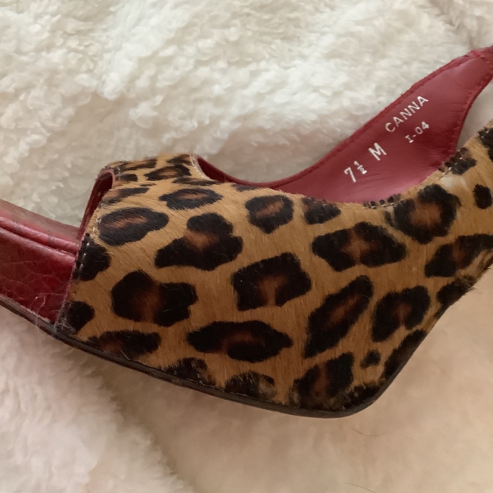 Donald Pliner Couture Heels Pony Hair Leopard Print Red Leather Sole Italy - Picture 7 of 10